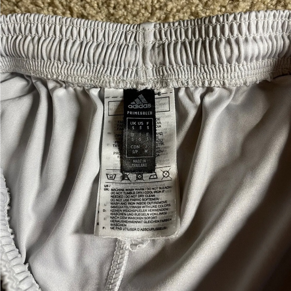 Men’s Athletic Aeroready Adidas Soccer Shorts Size Small Gray - Picture 6 of 8